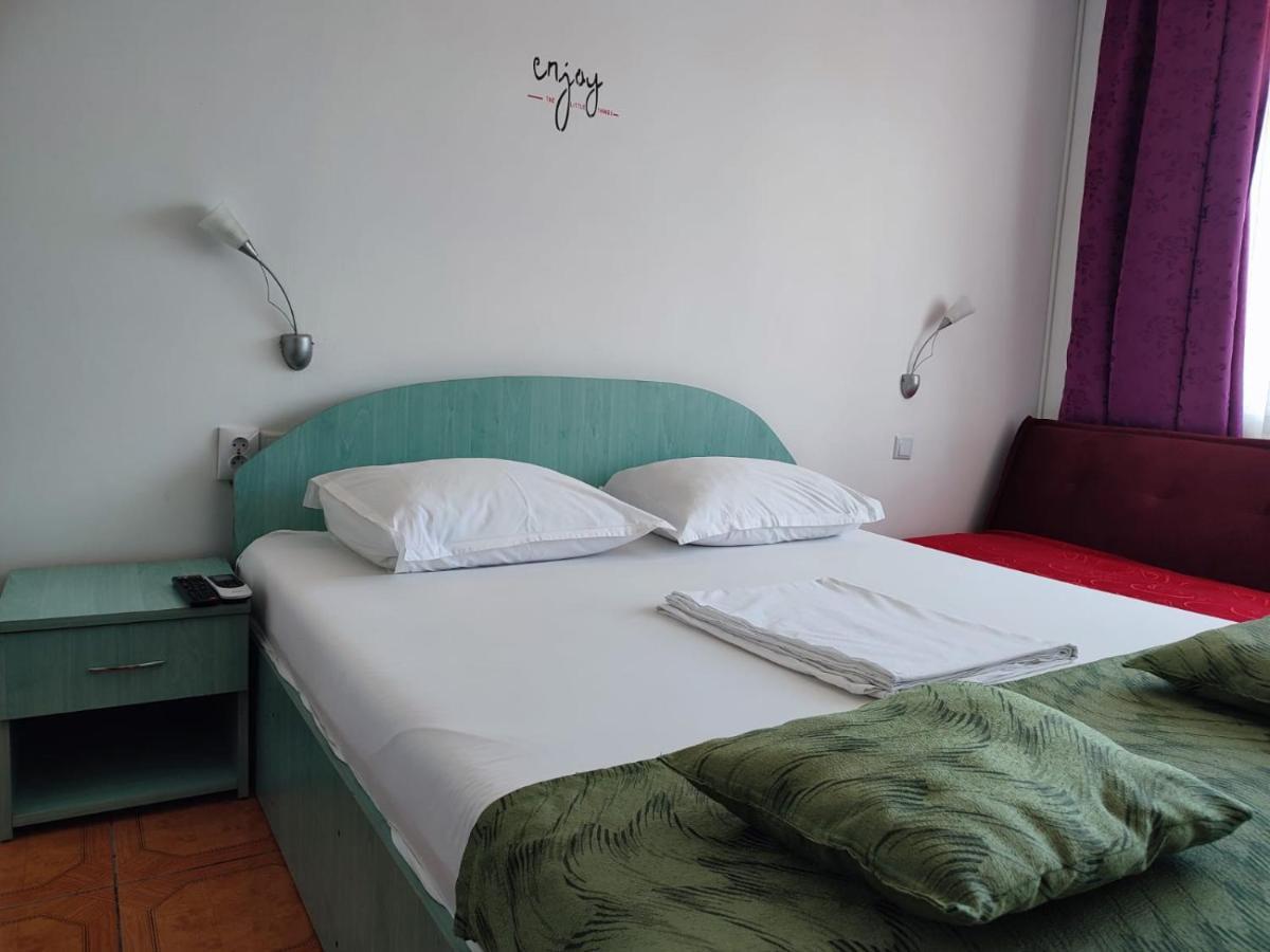 Vila Fery Costinesti Buitenkant foto